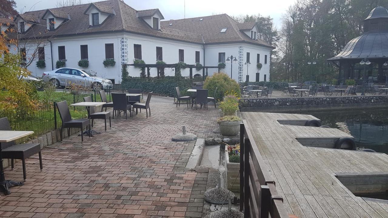 Bed and Breakfast Pr'Simi Golnik Exterior foto