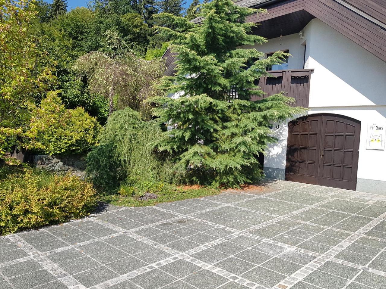Bed and Breakfast Pr'Simi Golnik Exterior foto